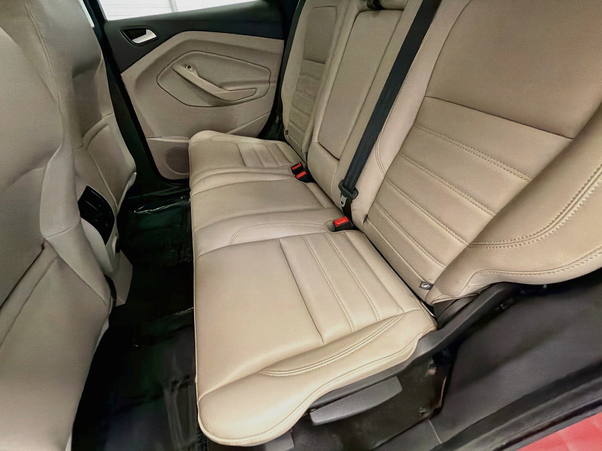 Used 2019 Ford Escape SEL FWD image 13