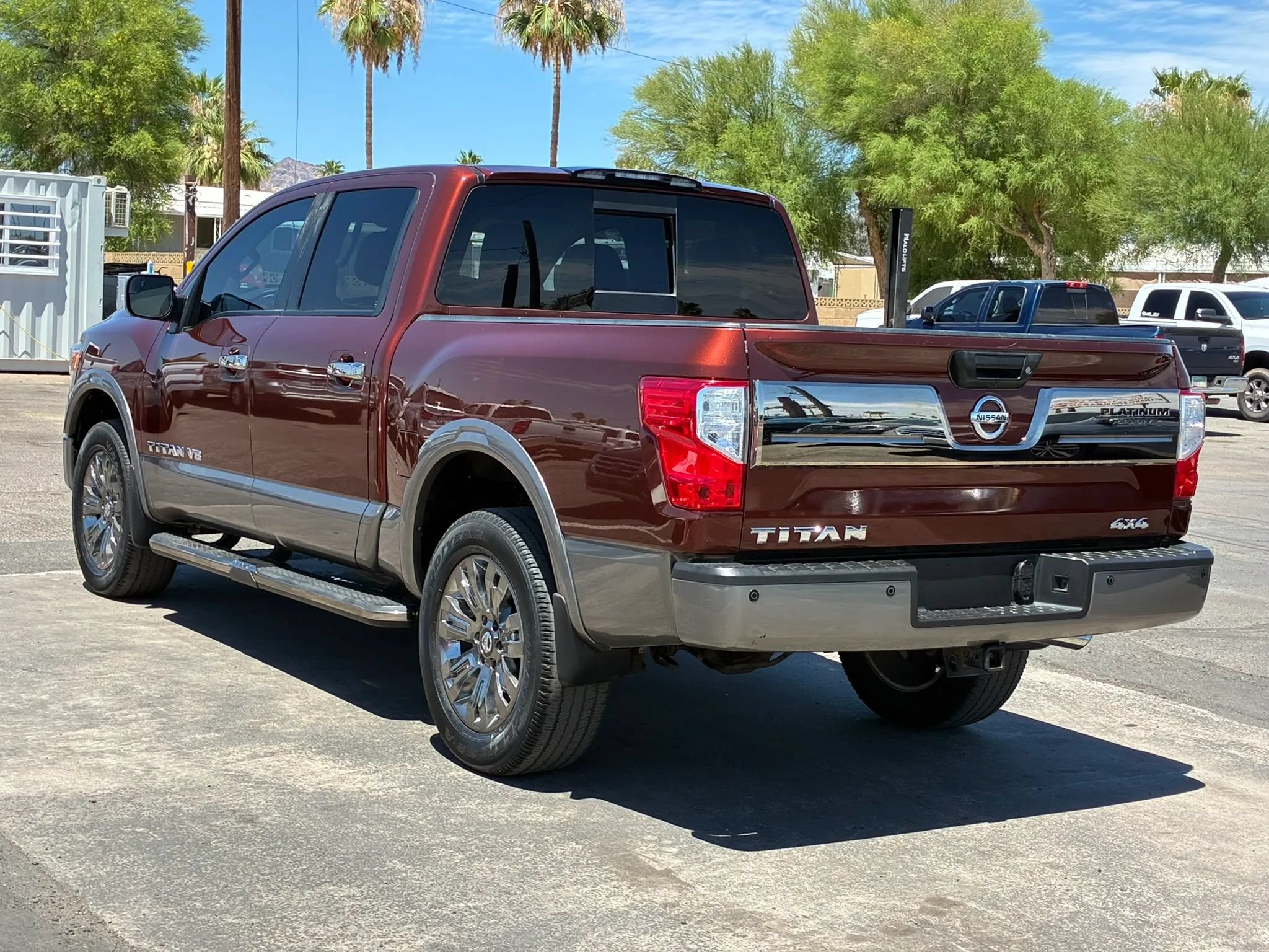 Used 2019 Nissan Titan Platinum Reserve AWD/4WD image 5
