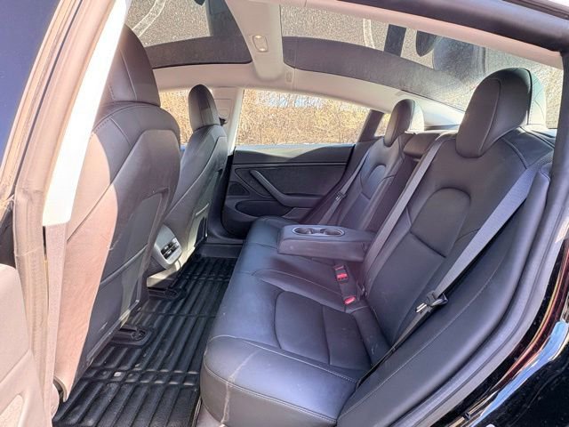 Used 2020 Tesla Model 3 Long Range image 10
