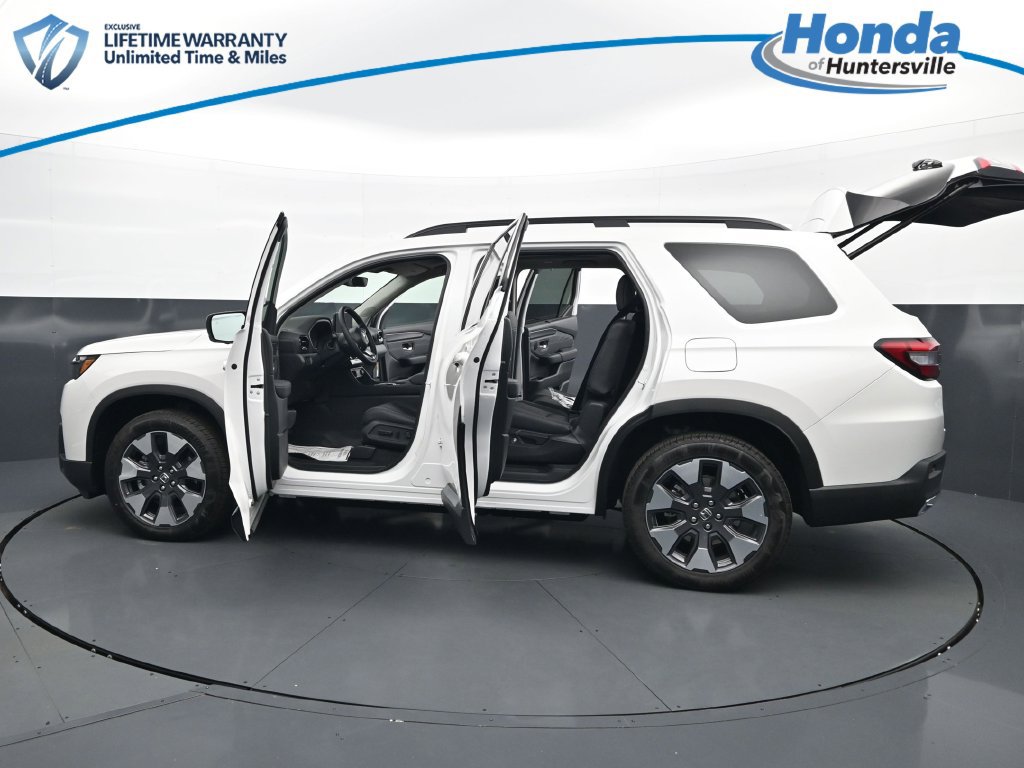 New 2026 Honda Pilot Touring image 71
