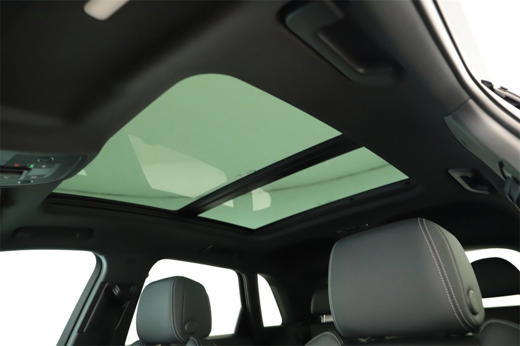 Certified 2024 Audi Q3 2.0T Premium Plus image 26