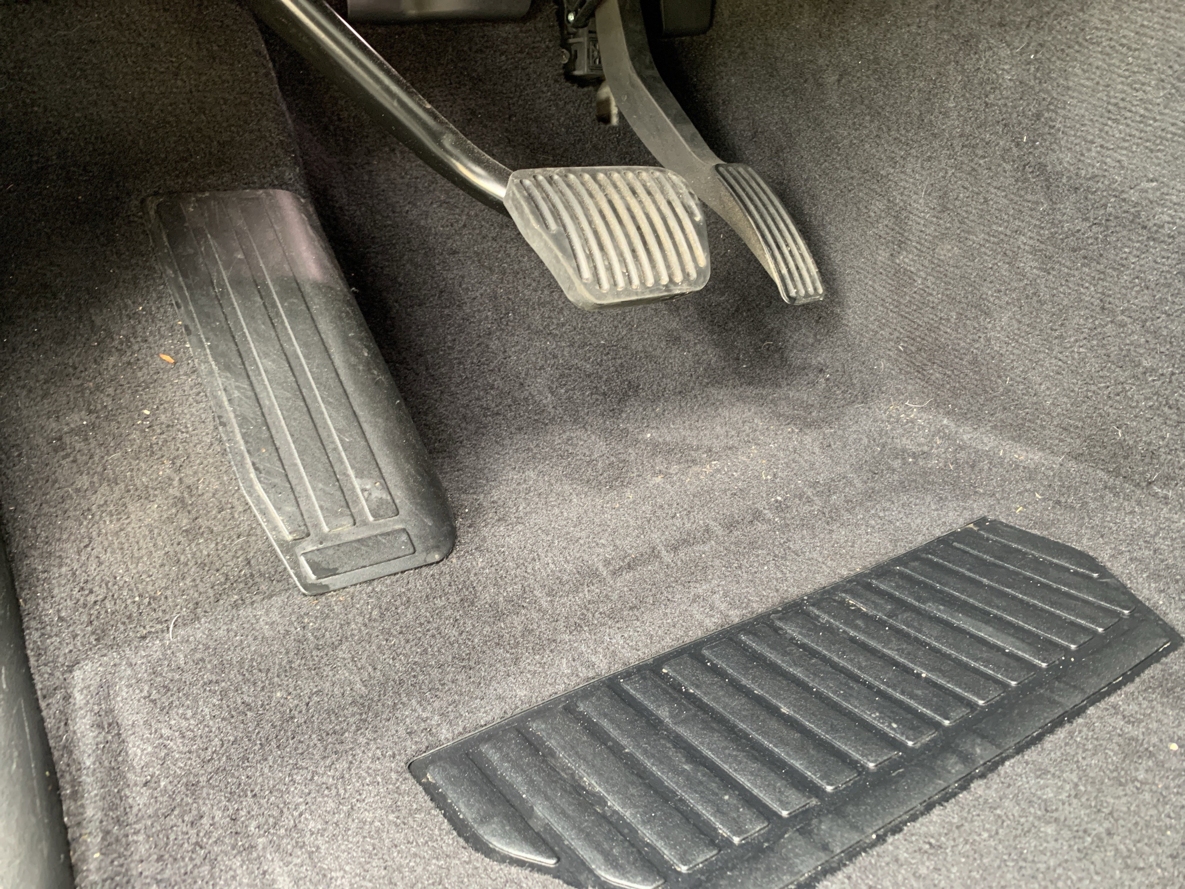 Used 2018 Land Rover Discovery HSE Luxury image 17