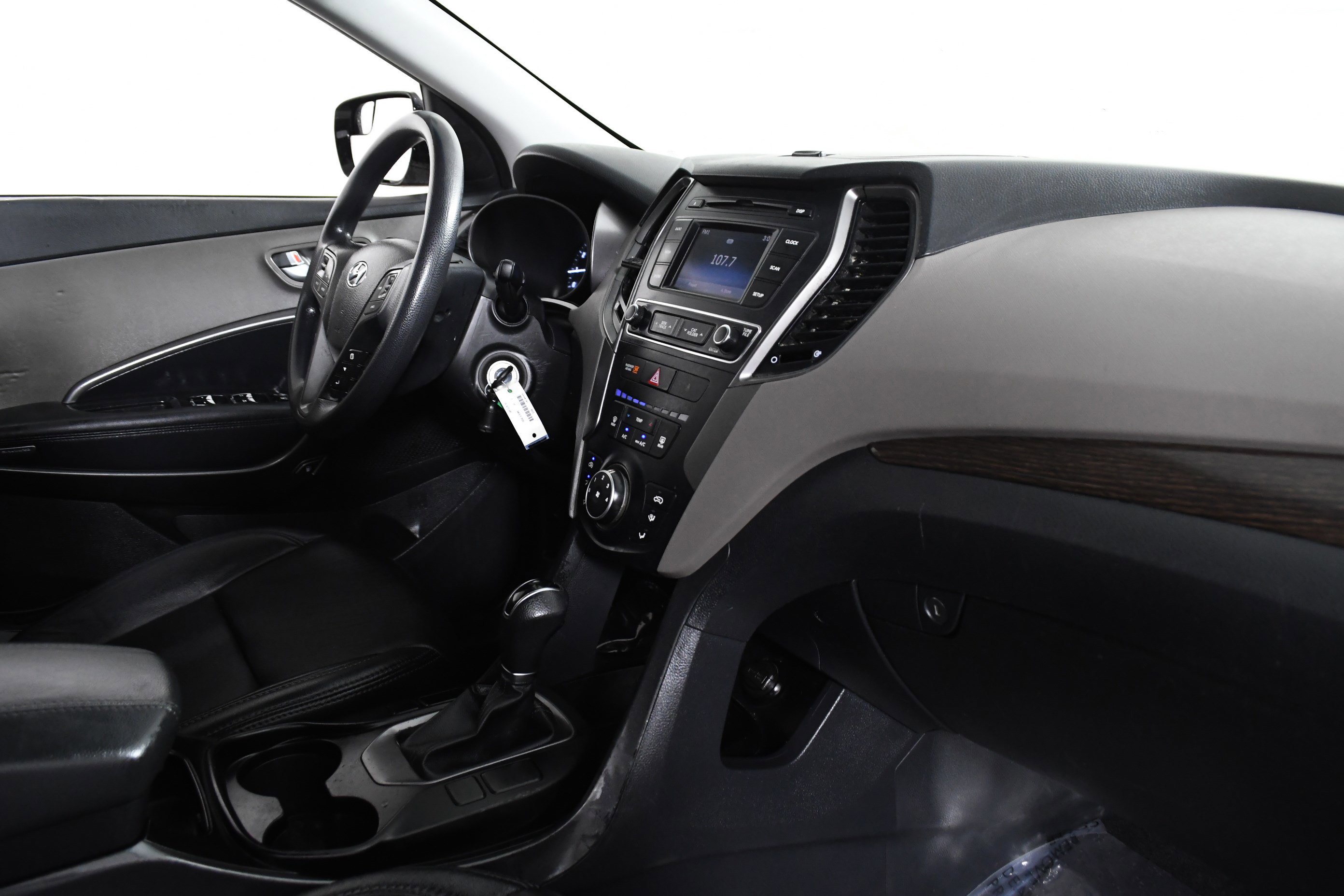 Used 2017 Hyundai Santa Fe Sport image 27