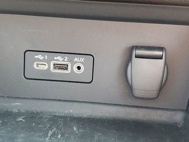 Certified 2023 Nissan Sentra SR w/ SR Premium Package FWD image 18