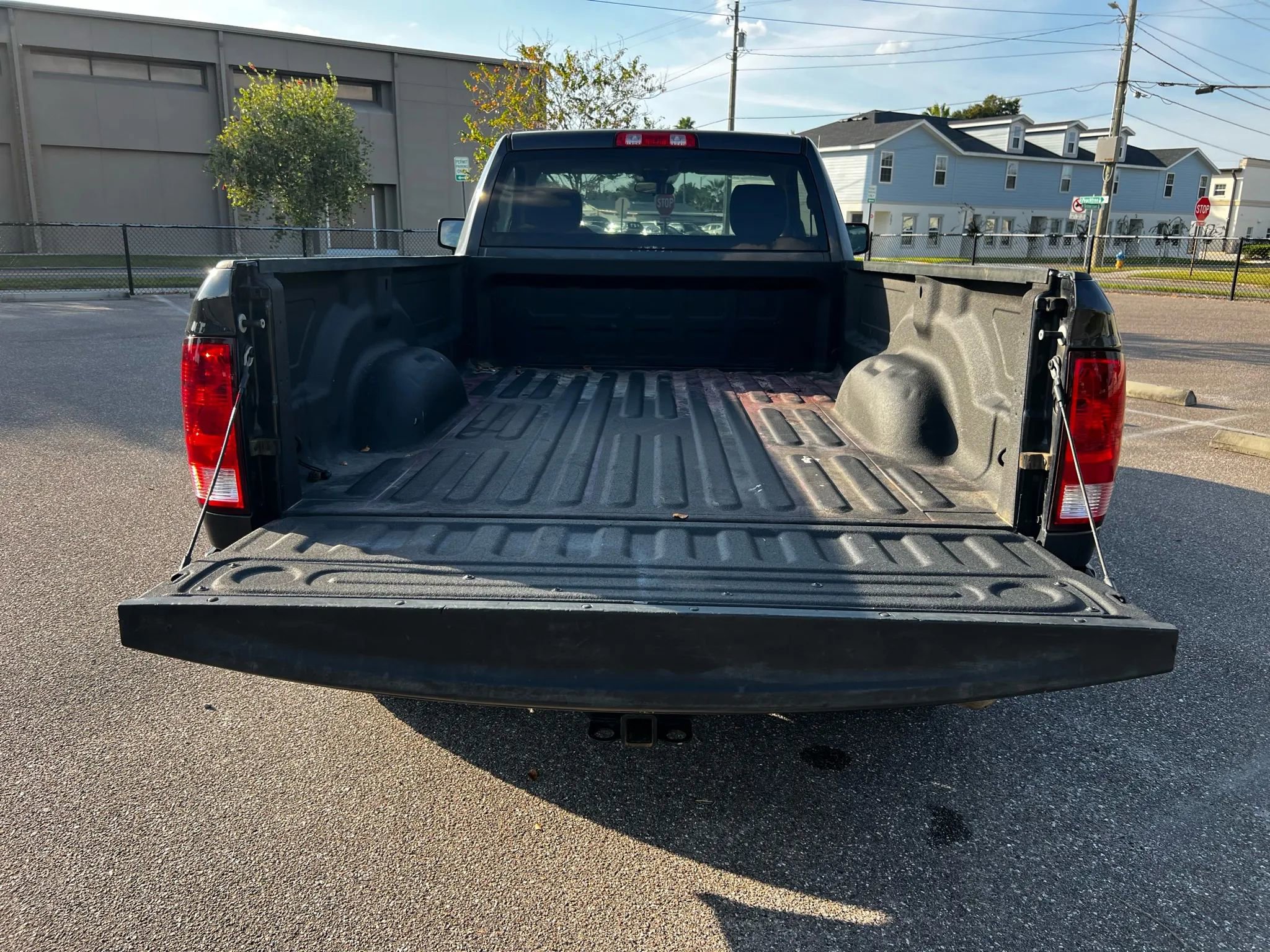 Used 2017 RAM 1500 Tradesman w/ Power & Remote Entry Group image 9