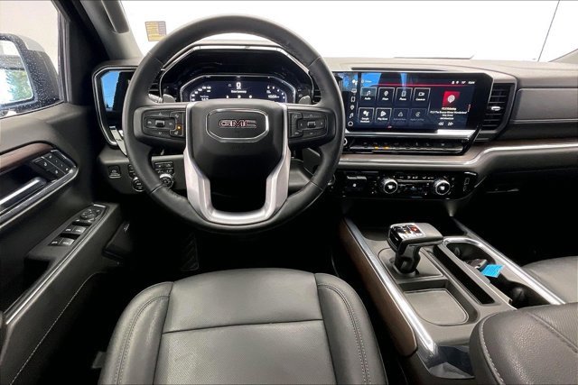 Used 2024 GMC Sierra 1500 SLT w/ SLT Premium Plus Package image 4