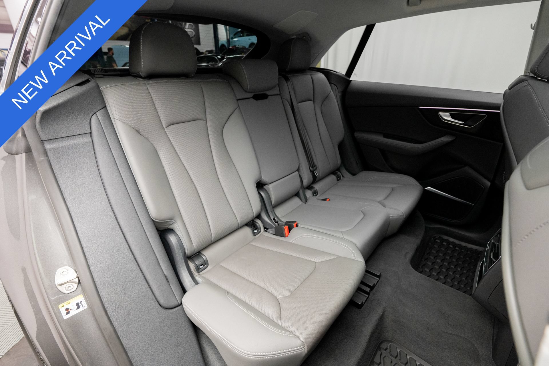 Used 2023 Audi Q8 Premium Plus w/ Premium Plus Package AWD/4WD image 17