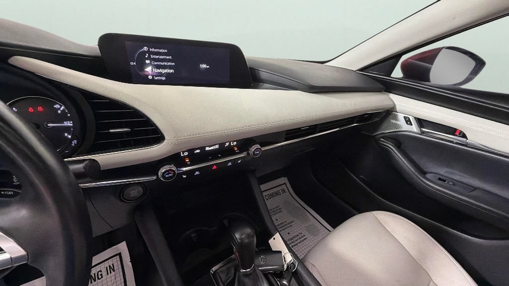 Used 2021 MAZDA MAZDA3 s FWD image 19