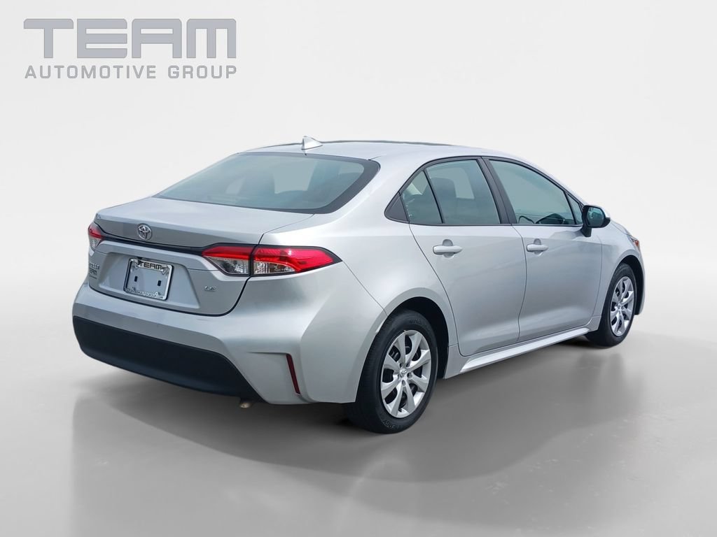 Used 2024 Toyota Corolla LE FWD image 7