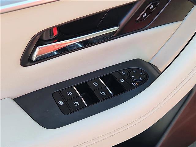 Used 2024 MAZDA CX-90 3.3 Turbo w/ Premium Plus Pkg image 12