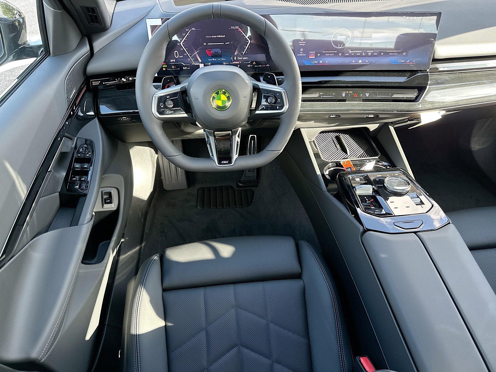 New 2026 BMW 530i w/ M Sport Package RWD image 17