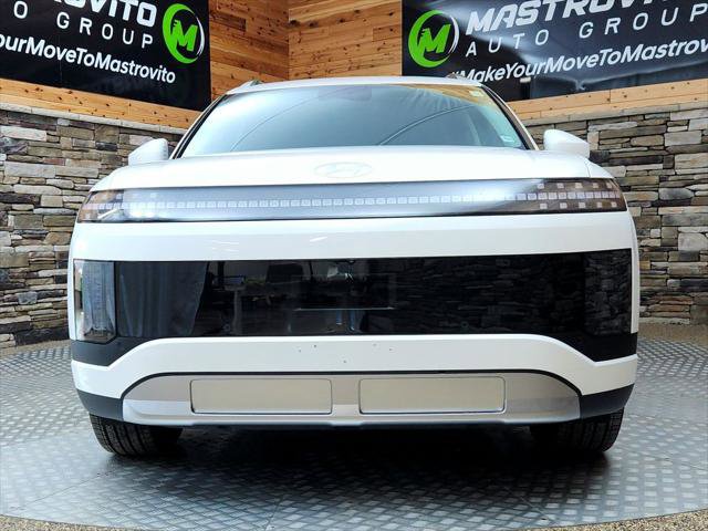 New 2026 Hyundai Ioniq 9 SE image 2