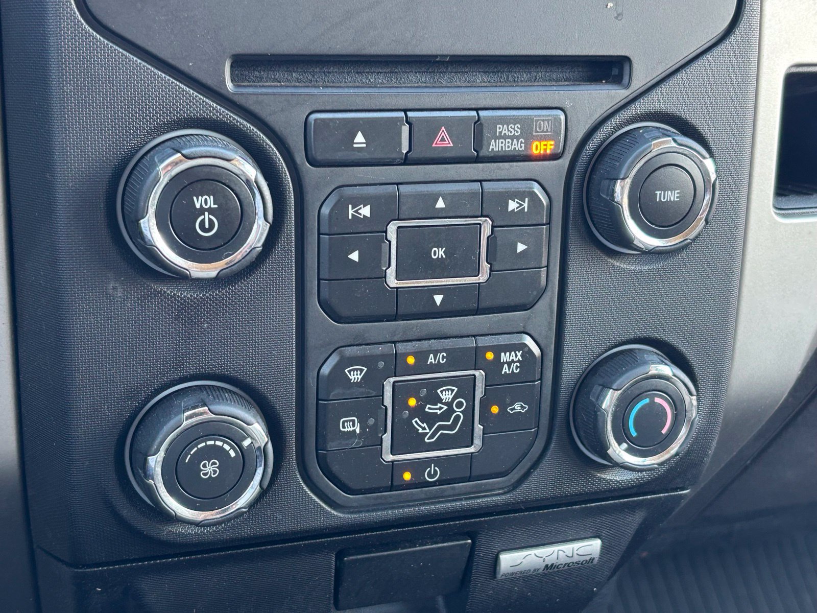 Used 2014 Ford F150 XLT w/ XLT Convenience Package RWD image 21