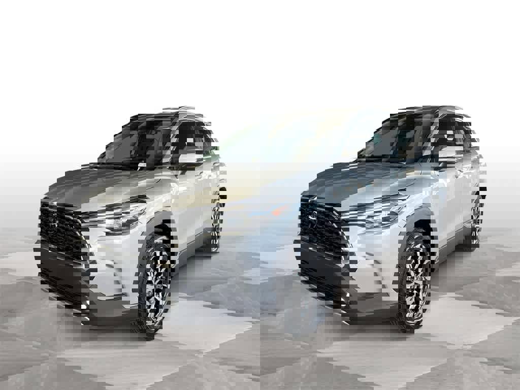 Used 2024 Toyota Corolla Cross XLE w/ Convenience Package image 4