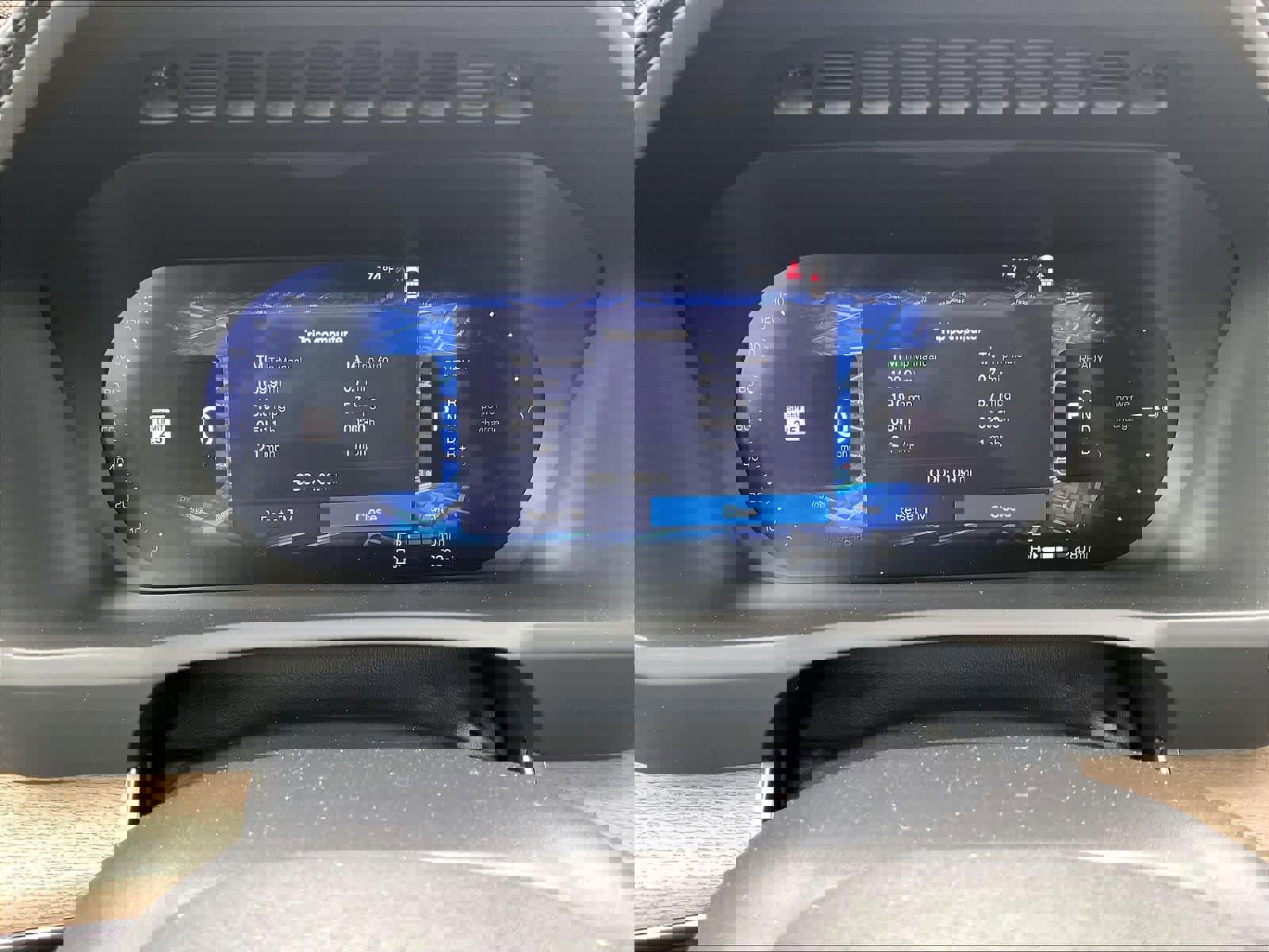 New 2026 Volvo XC90 T8 Ultra w/ Protection Package image 19