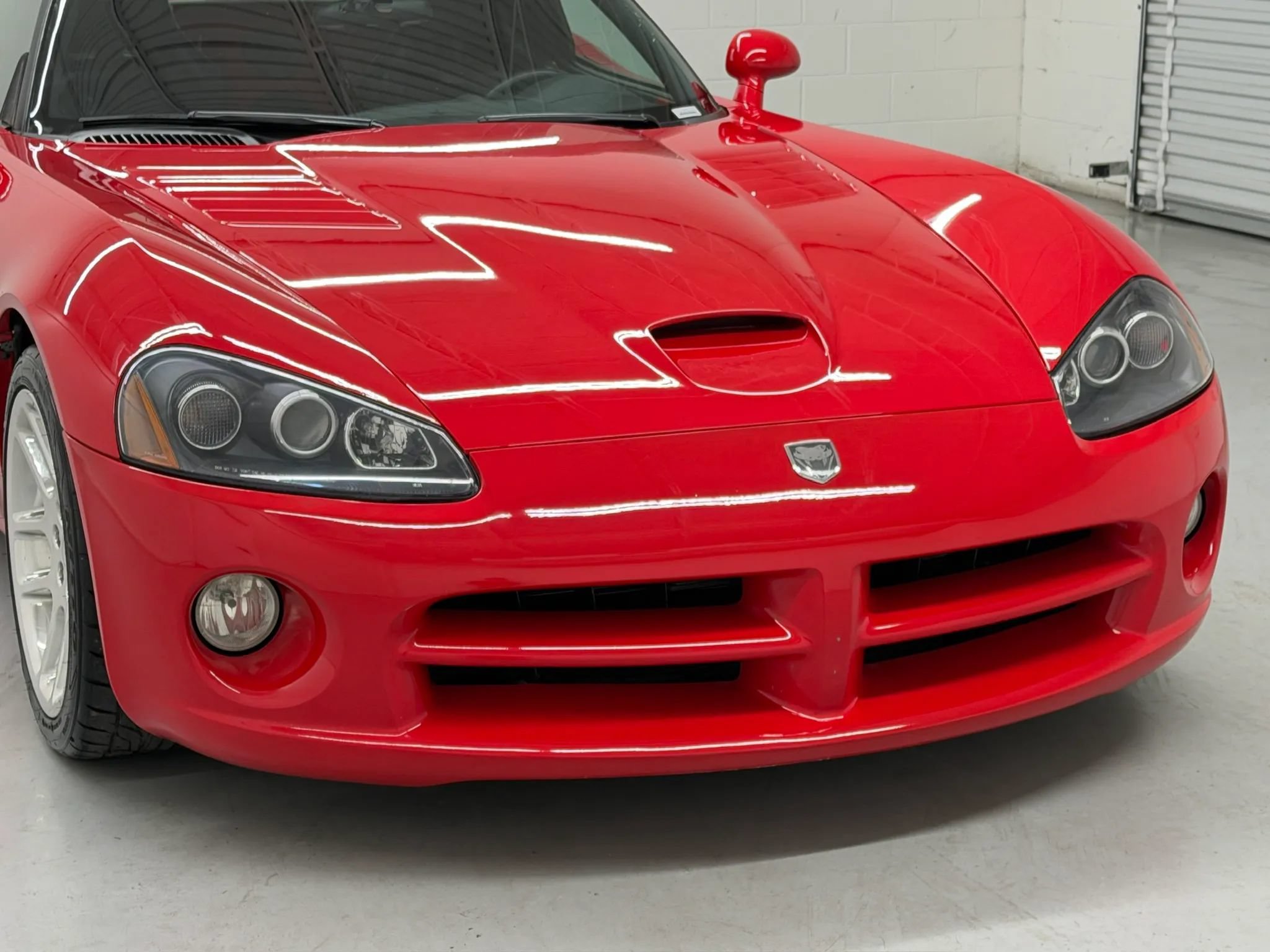 Used 2003 Dodge Viper SRT-10 RWD image 73