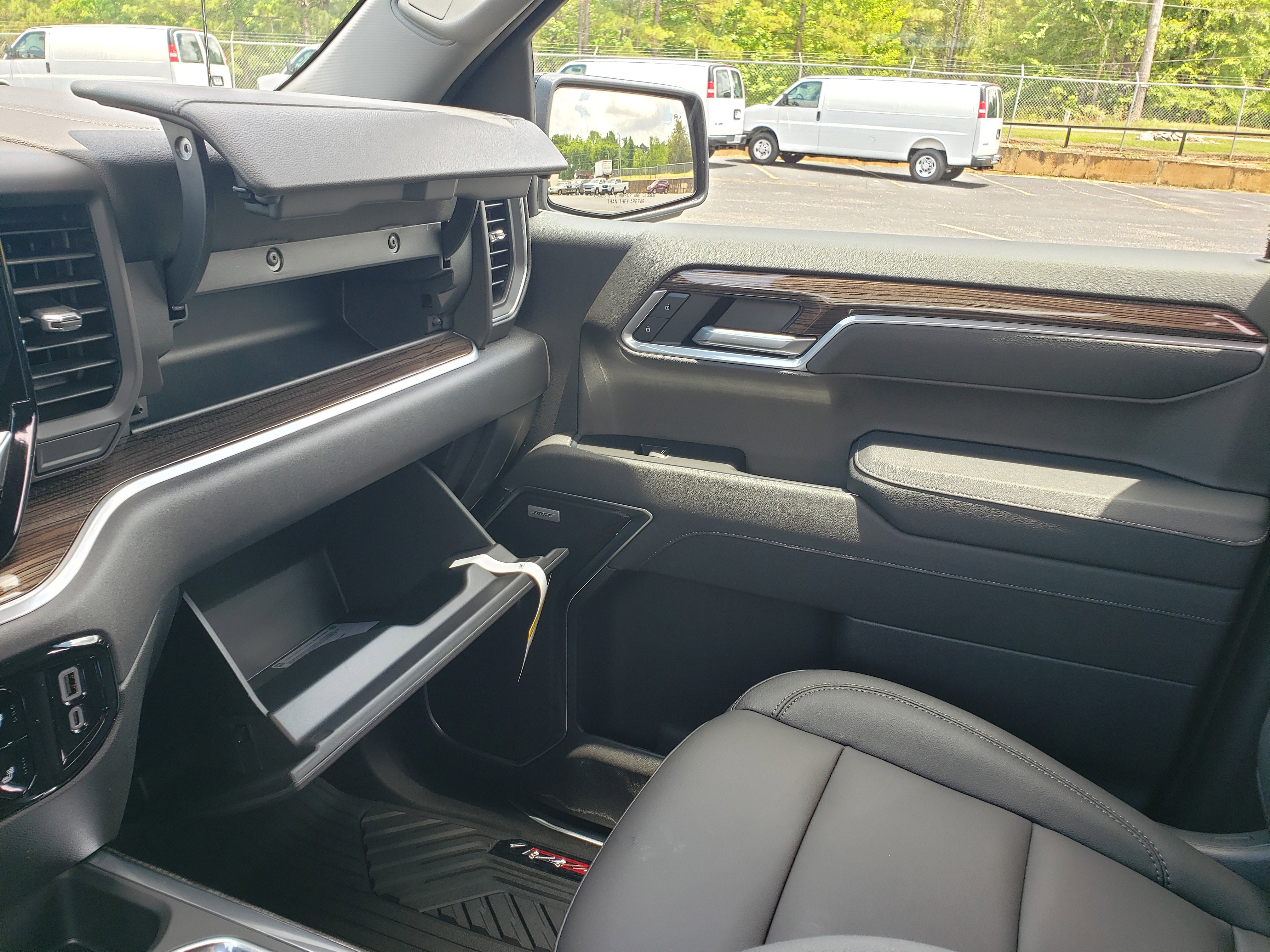 New 2026 Chevrolet Silverado 1500 RST w/ RST All Star Premium Package AWD/4WD image 24