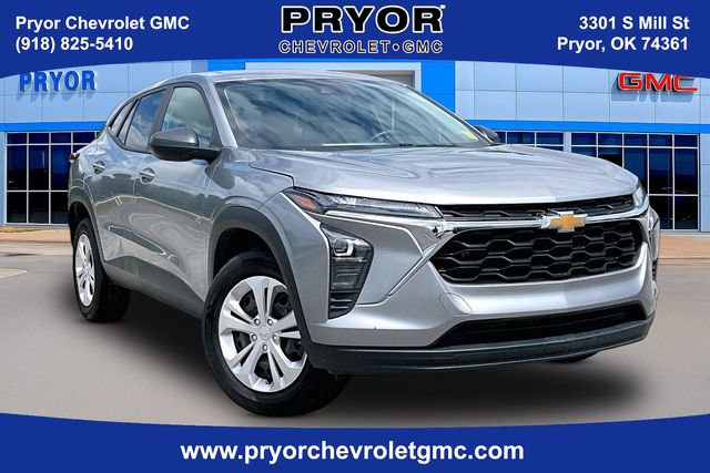 Used 2024 Chevrolet Trax LS w/ Driver Confidence Package