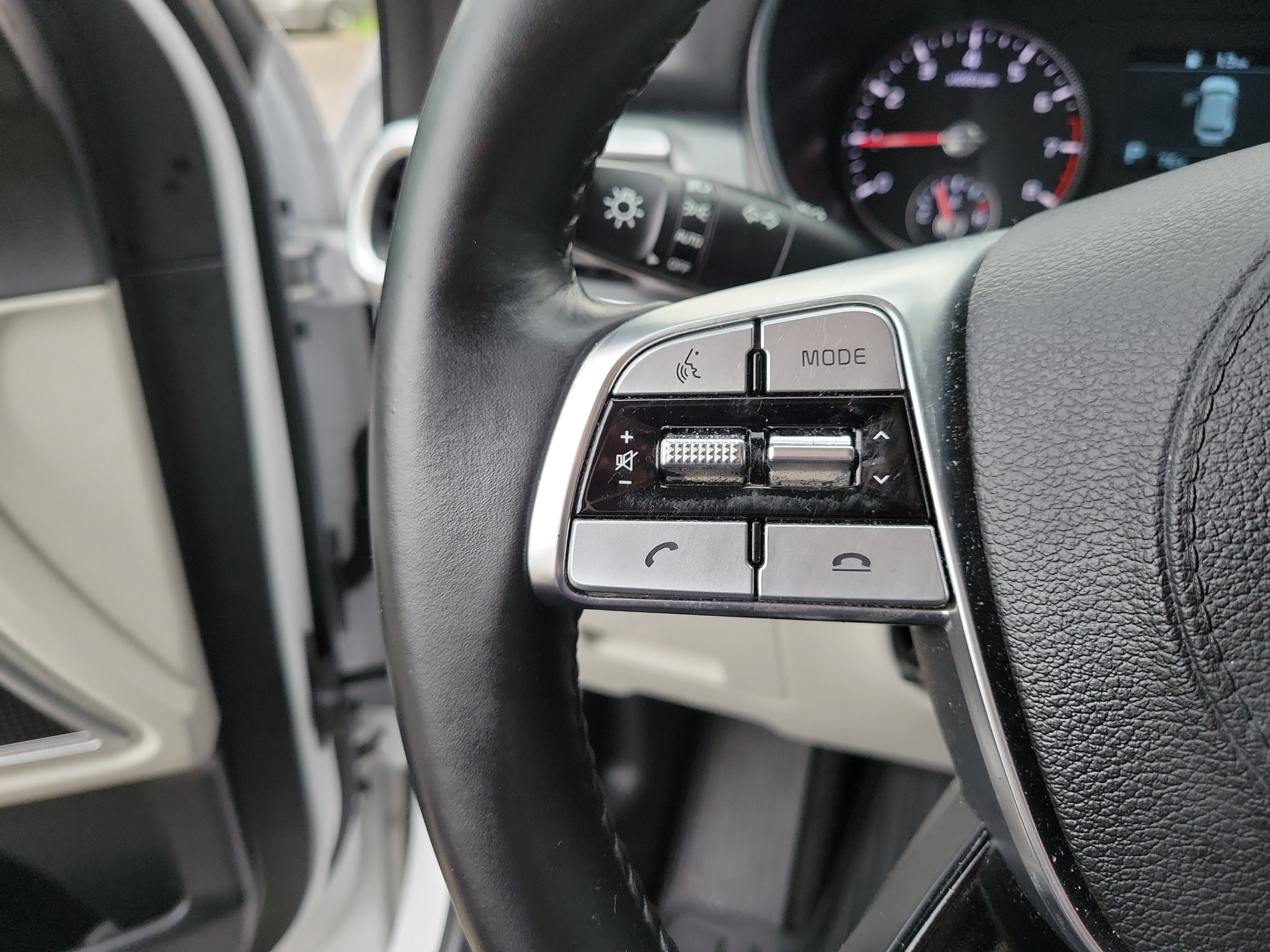 Certified 2021 Kia Telluride S FWD image 30
