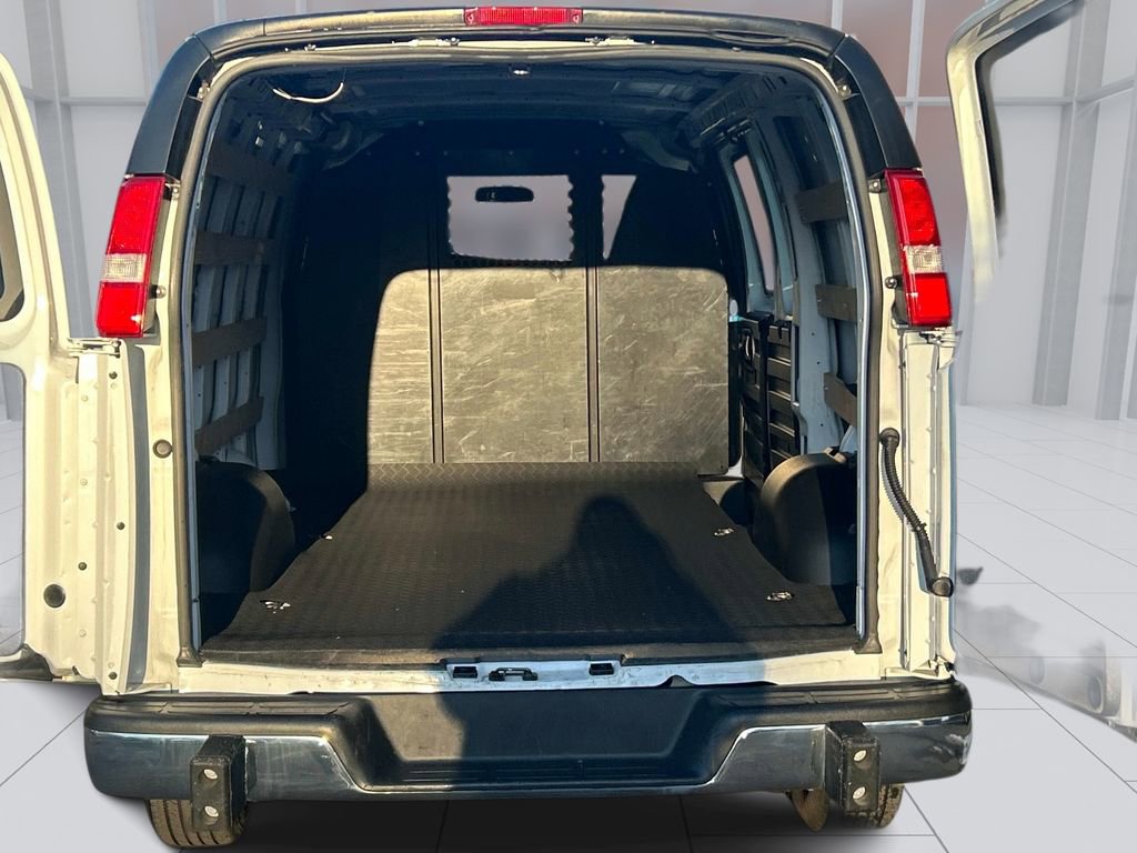 Used 2024 Chevrolet Express 2500 w/ Driver Convenience Package image 13