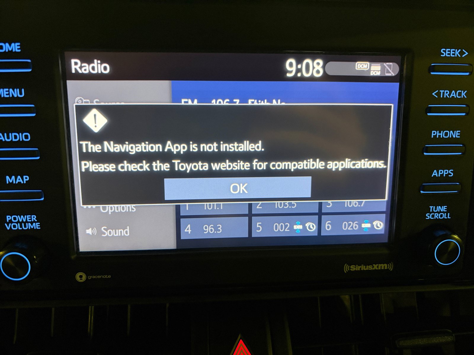 Used 2022 Toyota RAV4 XLE AWD/4WD image 19