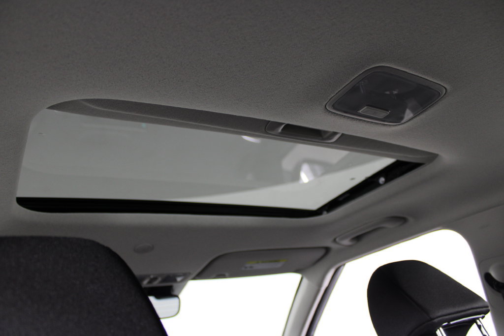 Certified 2026 Hyundai Venue SEL FWD image 22