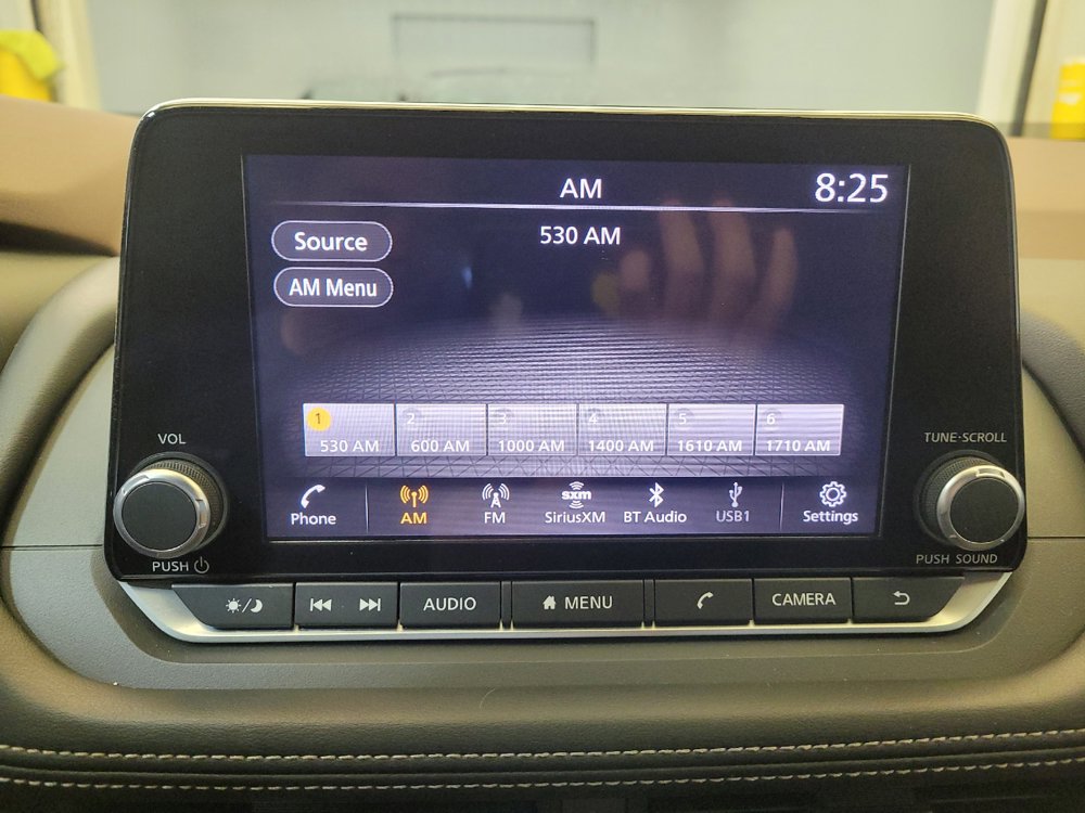 Used 2023 Nissan Rogue SV AWD/4WD image 25