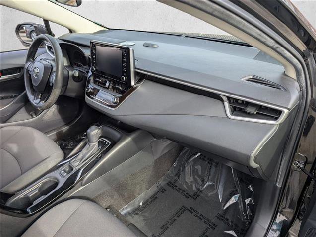 Used 2020 Toyota Corolla LE image 18