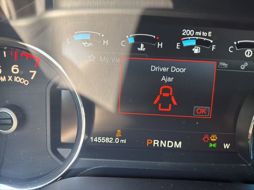 Used 2020 Ford F150 Lariat image 13