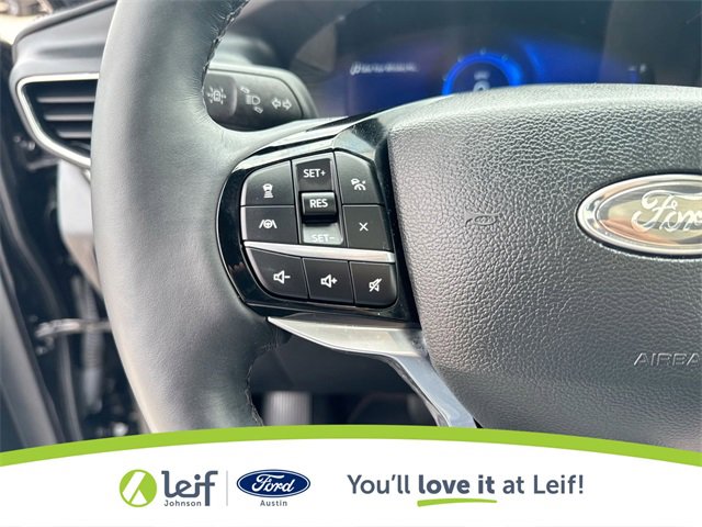Used 2023 Ford Explorer Platinum w/ Technology Package image 32