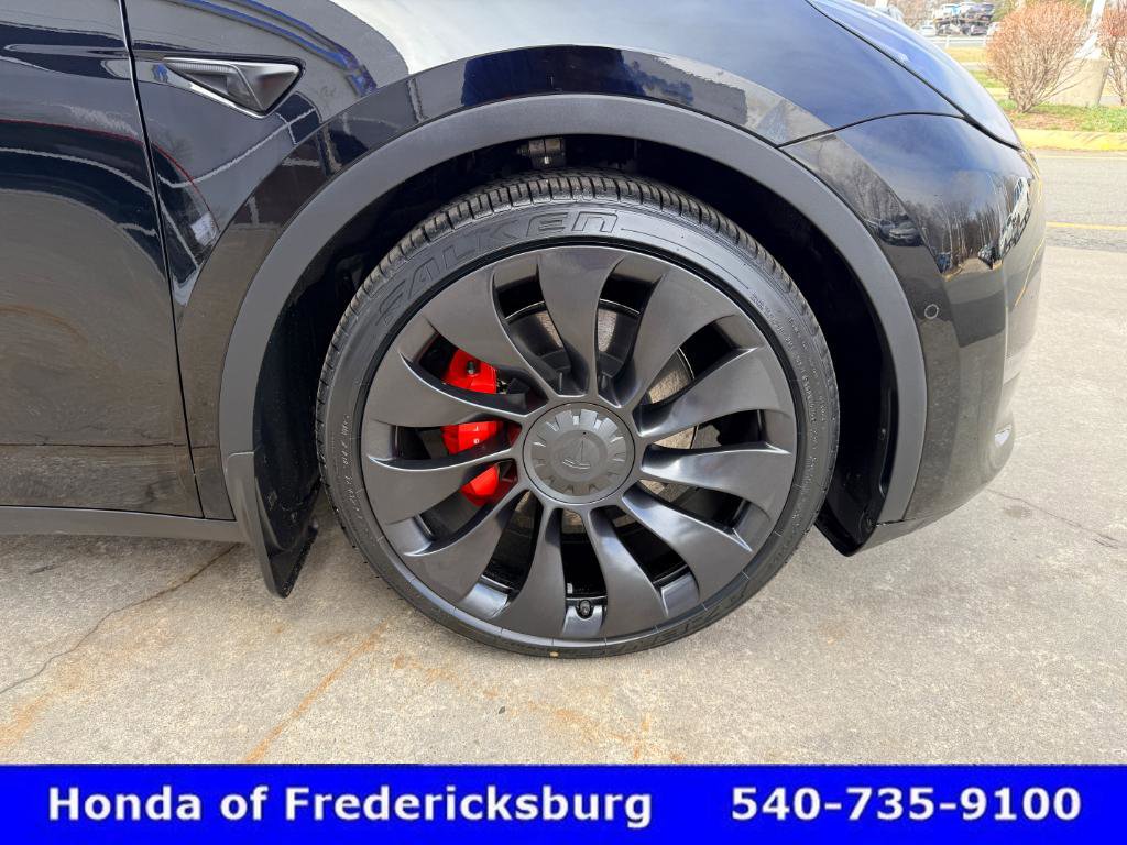 Used 2022 Tesla Model Y Performance image 13