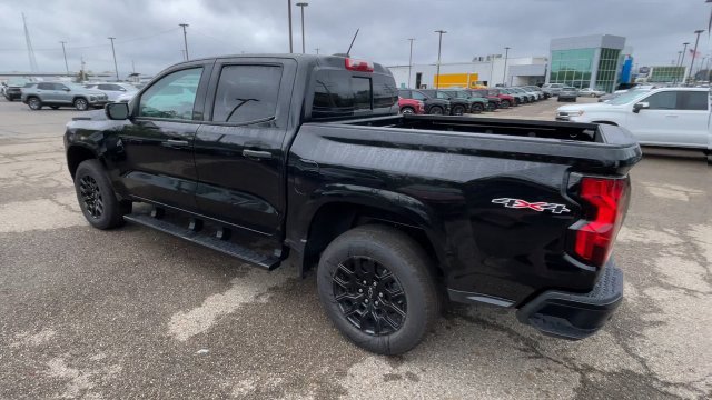 New 2026 Chevrolet Colorado W/T w/ WT Custom Package AWD/4WD image 8