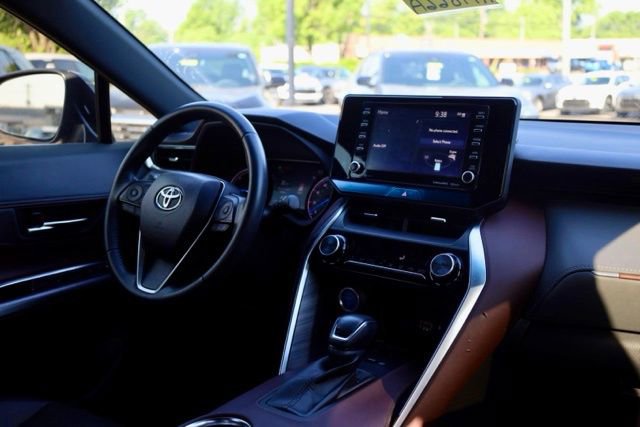 Used 2022 Toyota Venza XLE AWD/4WD image 37