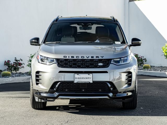 New 2024 Land Rover Discovery Sport Dynamic SE AWD/4WD image 3