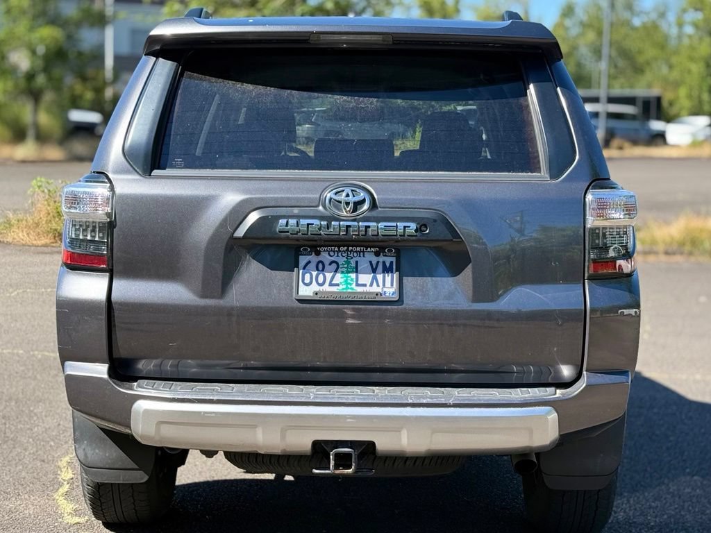 Used 2019 Toyota 4Runner TRD Off-Road Premium AWD/4WD image 4