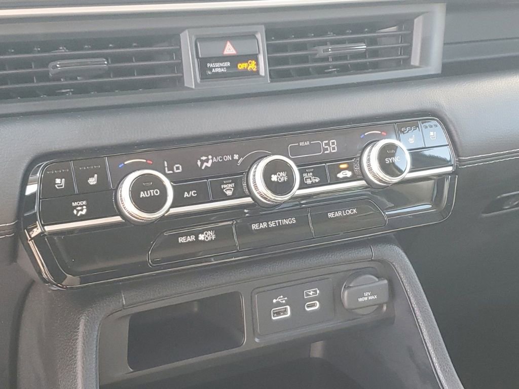 Used 2023 Honda Pilot Elite image 25