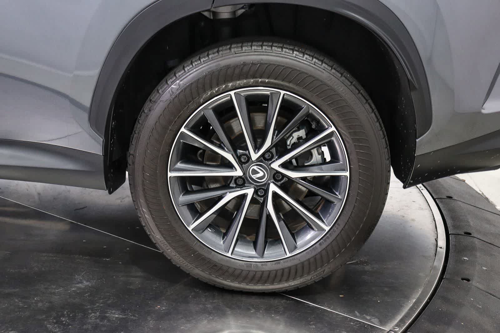 Used 2024 Lexus NX 250 FWD w/ Premium Package image 10