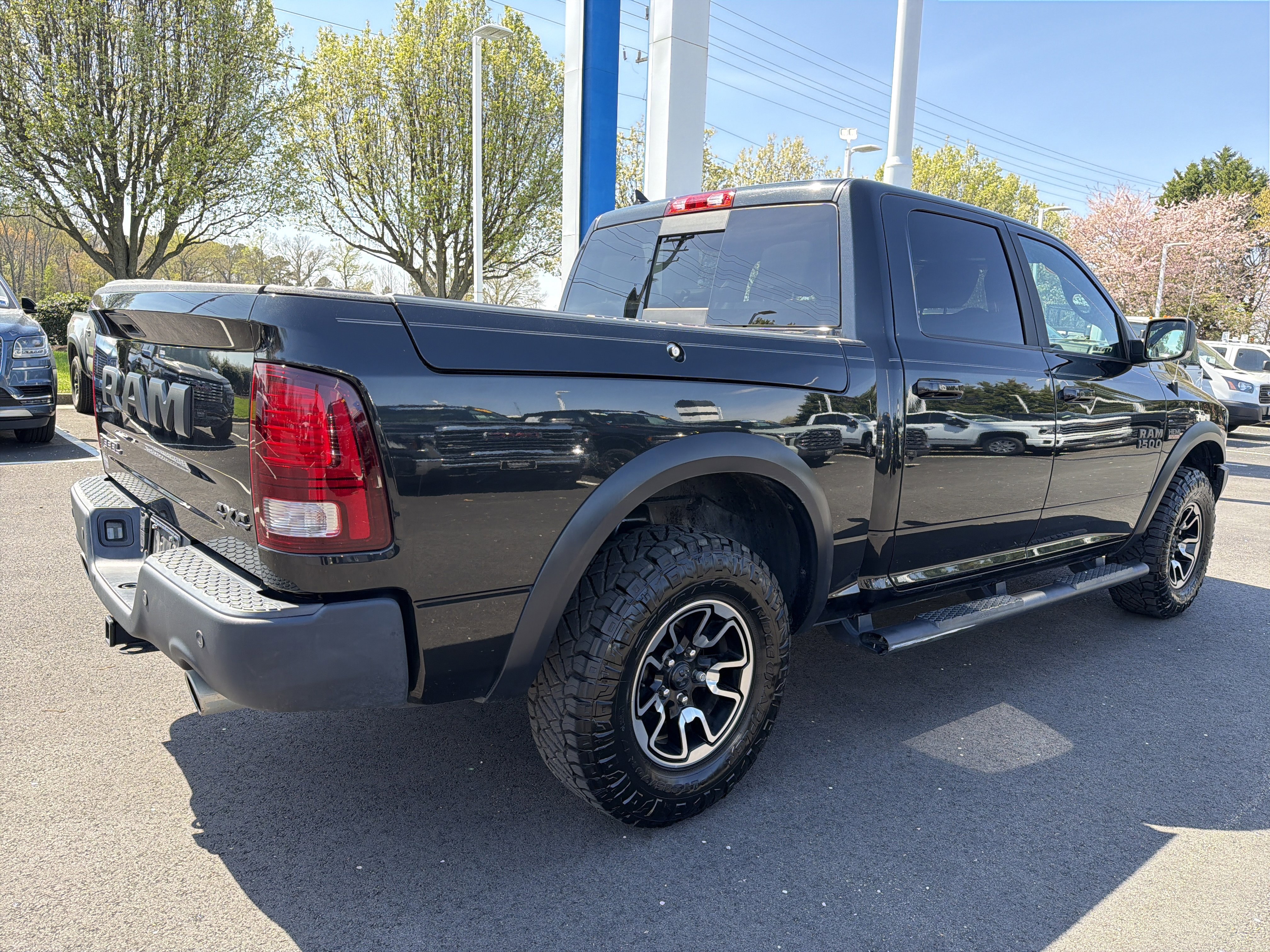 Used 2018 RAM 1500 Rebel w/ Luxury Group image 10