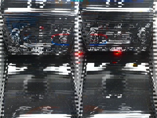 Used 2023 Jeep Grand Cherokee L Limited image 19