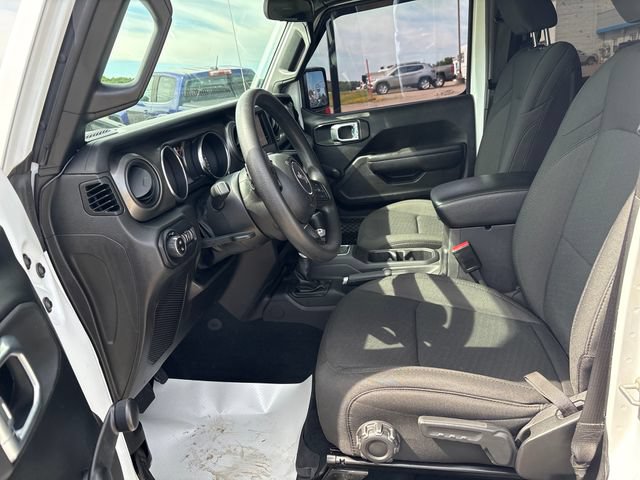 Used 2022 Jeep Gladiator Sport AWD/4WD image 8