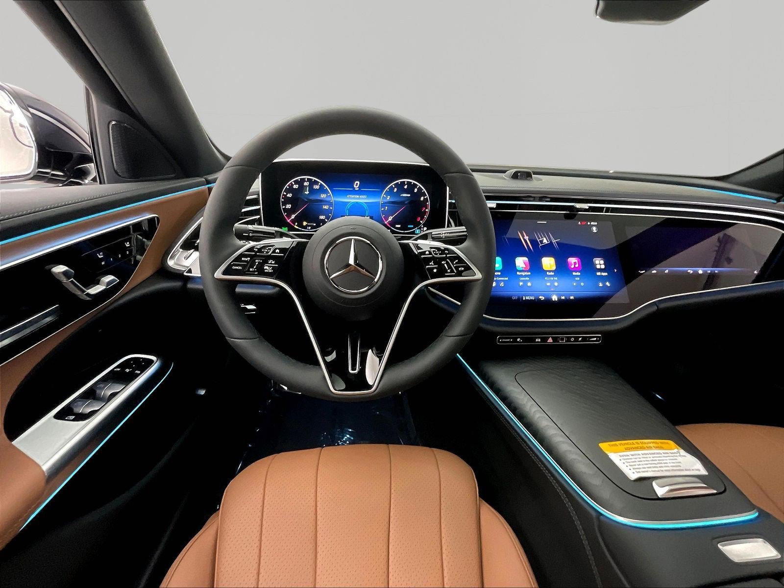 New 2026 Mercedes-Benz E 350 4MATIC Sedan image 8