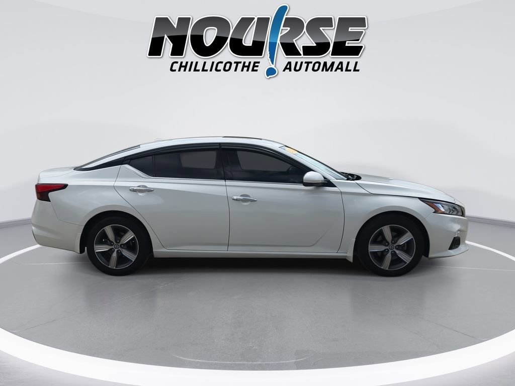 Used 2022 Nissan Altima 2.5 SL FWD image 9