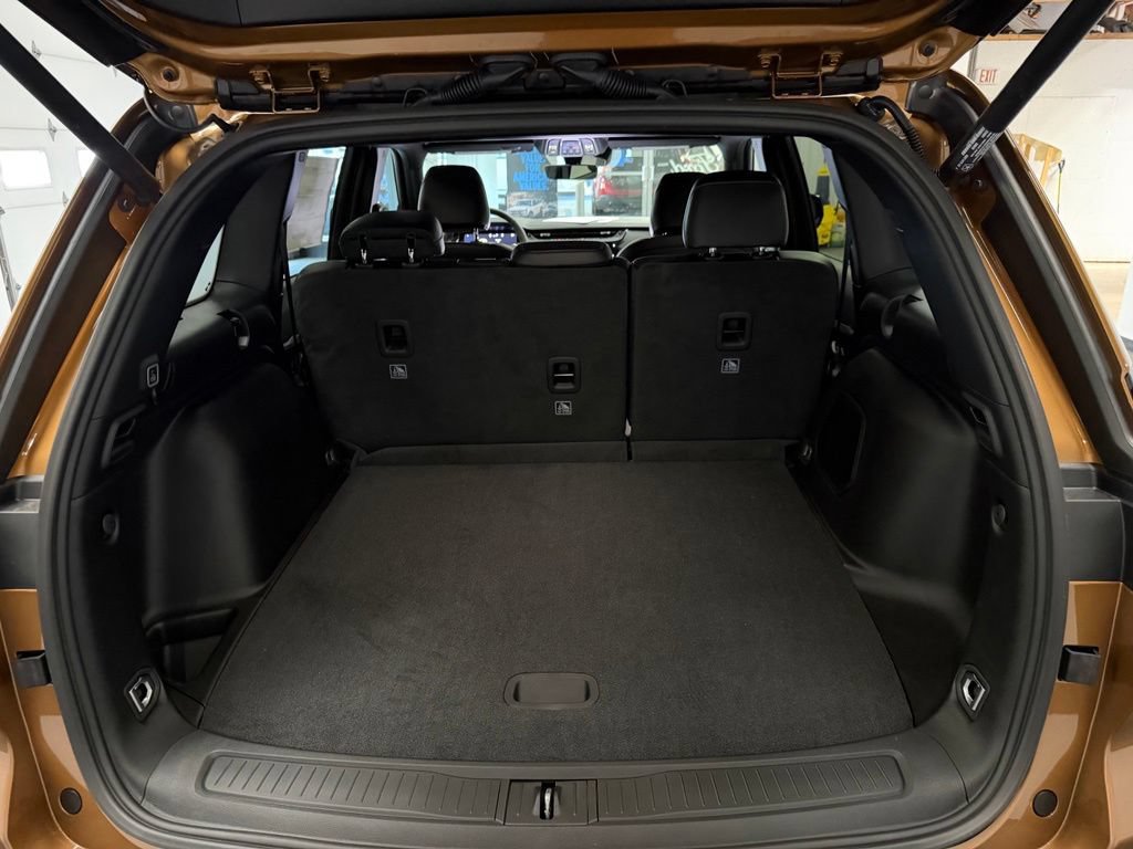 New 2026 Jeep Grand Cherokee Limited AWD/4WD image 39