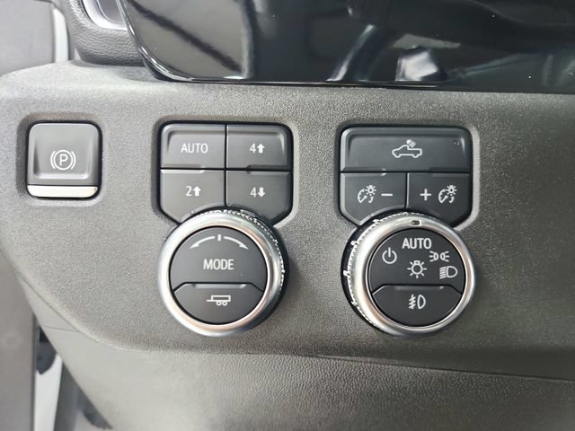 Used 2024 GMC Sierra 1500 Elevation w/ Preferred Package AWD/4WD image 27