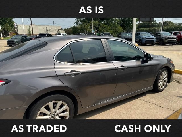 Used 2018 Toyota Camry LE FWD image 6