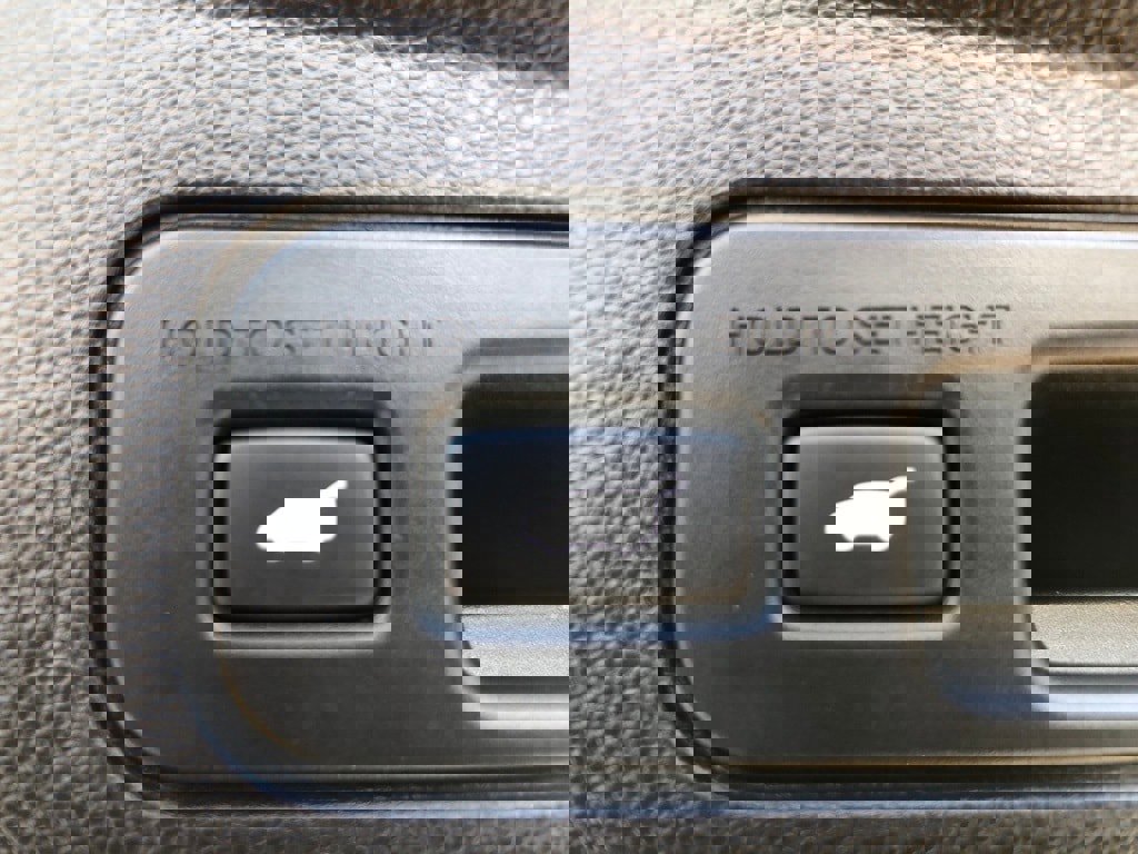 Used 2022 Acura MDX A-Spec image 39