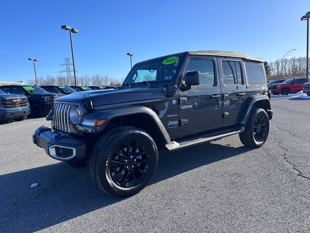 Used 2022 Jeep Wrangler Unlimited Sahara w/ Cold Weather Group video 2