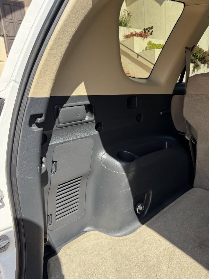 Used 2007 Toyota RAV4 4WD image 28
