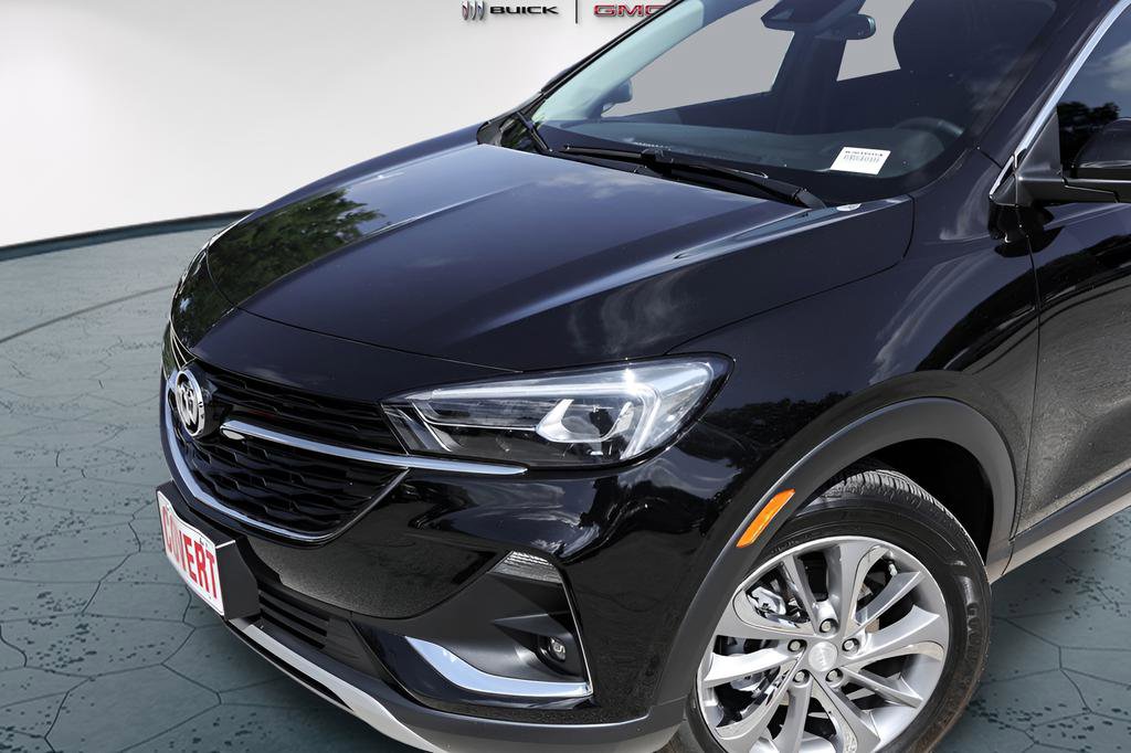 Used 2023 Buick Encore GX Essence w/ Experience Buick Package FWD image 3