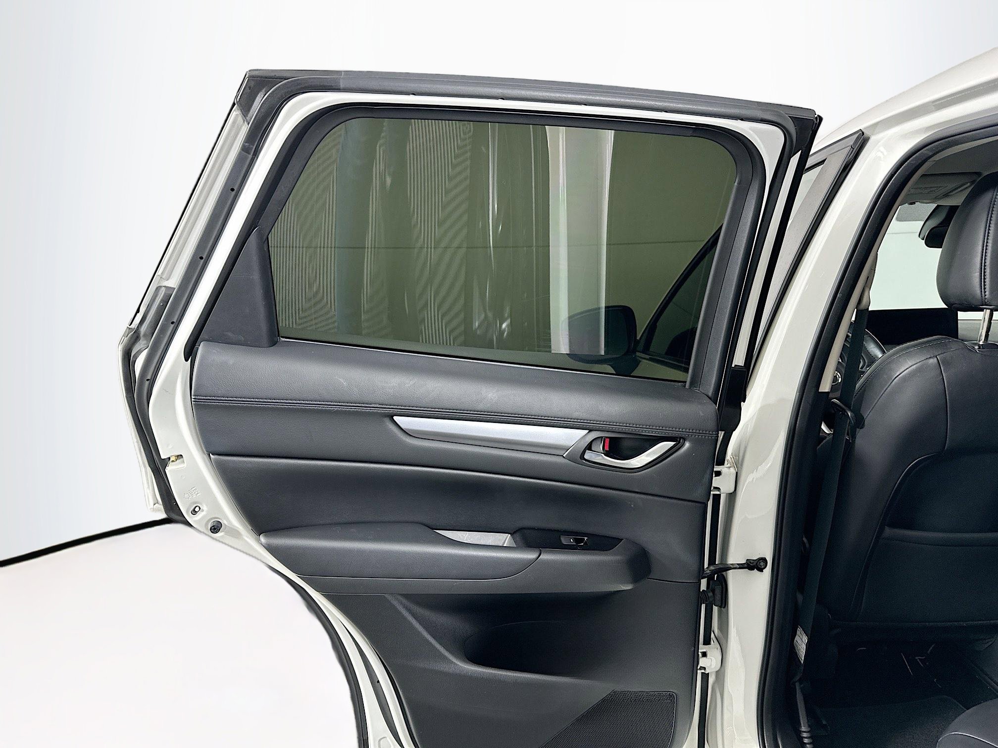 Used 2021 MAZDA CX-5 Touring image 25